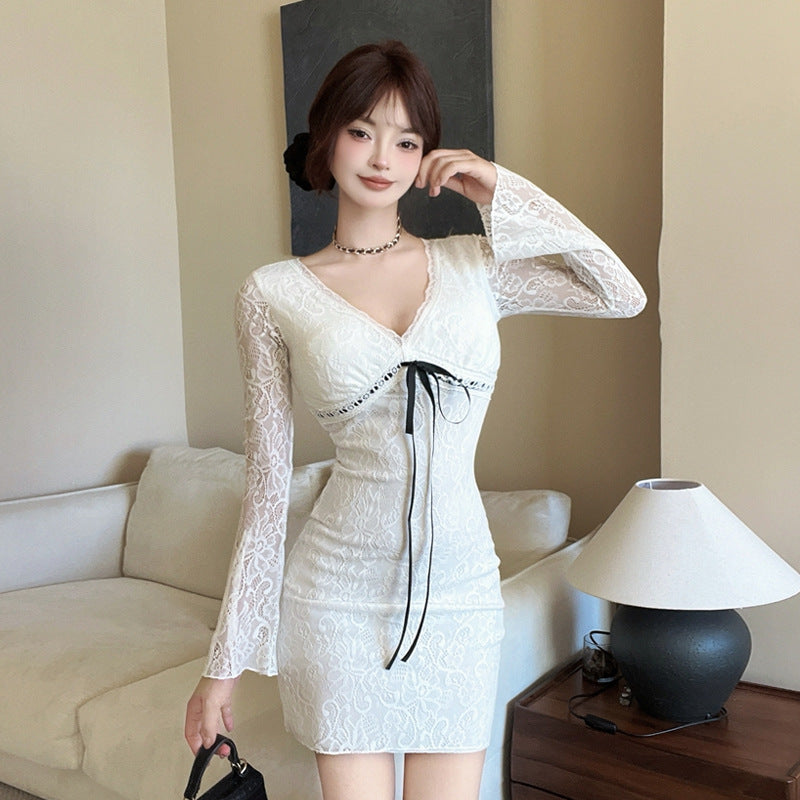 Kvinnors Bodycon Klänning med Spetsdetaljer och Klockärmar Polyester Spandex-5