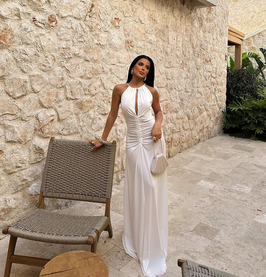 Variant image for Damklänning A-linjeformad med Rynkade Detaljer Lätt Material-1