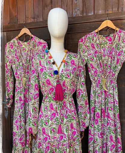 Variant image for Kvinnors Lång Klänning V-Hals Urban Stil Polyester-16