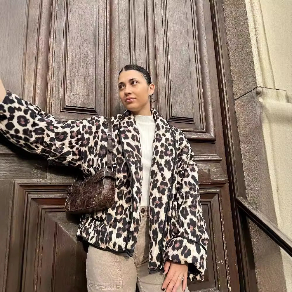 Kvinnors Quiltad Jacka Leopardmönster Hållbart Isolerande Material 3