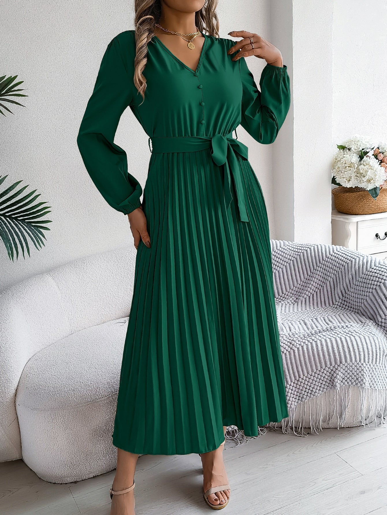 A-linjeformad Veckad Dam Klänning med Långa Ärmar i 100% Polyester – Elegant och Mångsidig Klänning för Fest och Vardag 9