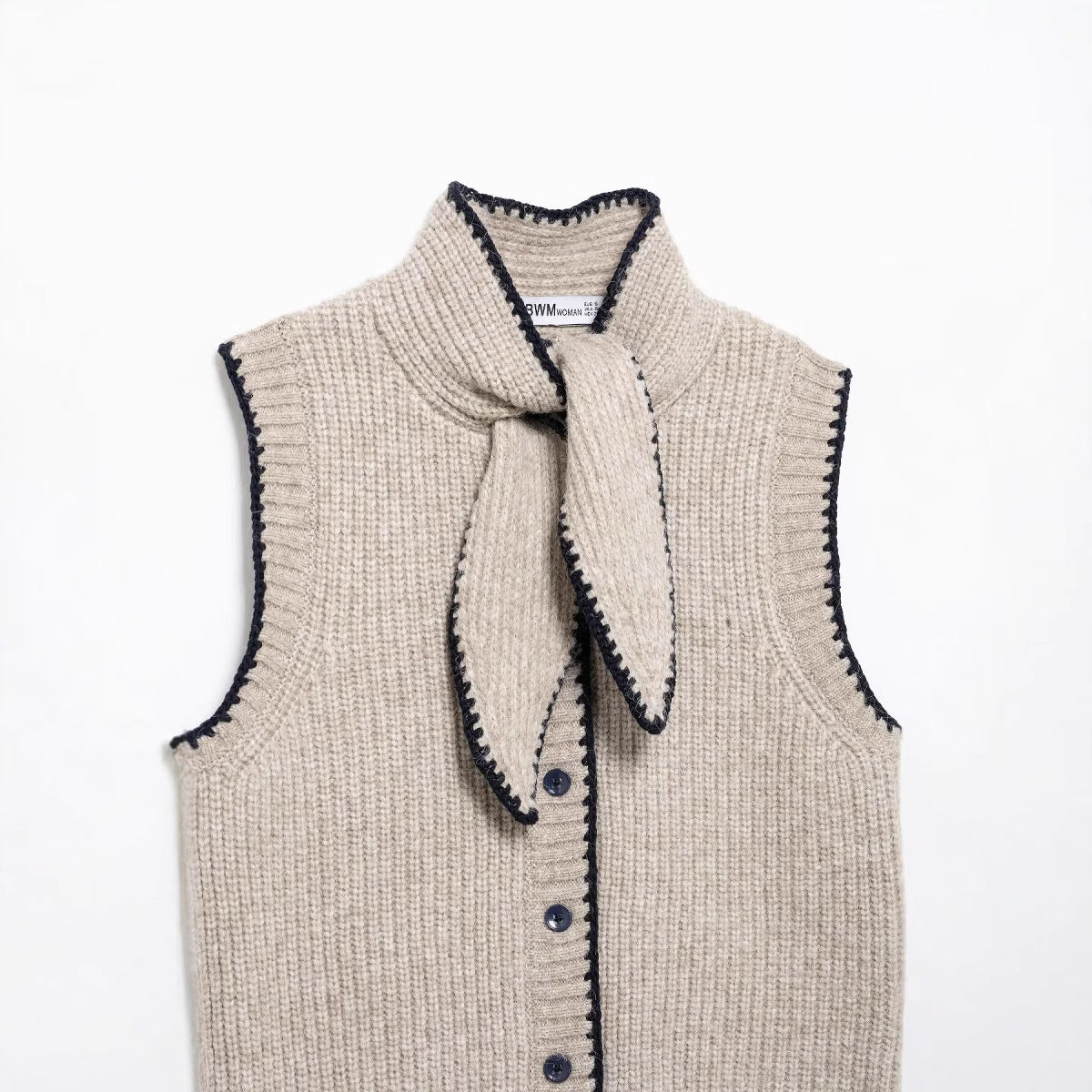 Ärmlös Cardigan Dam i Khaki med Diamantmönster och Halv Ståkrage - Stickad One-Piece Design 4