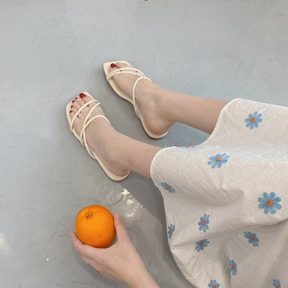 Sandaler Dam med Korsdesign och Fyrkantig Tå – Mjuk Överdel för Komfort och Stil, Rutschfri Sula, Storlek 36-41 11