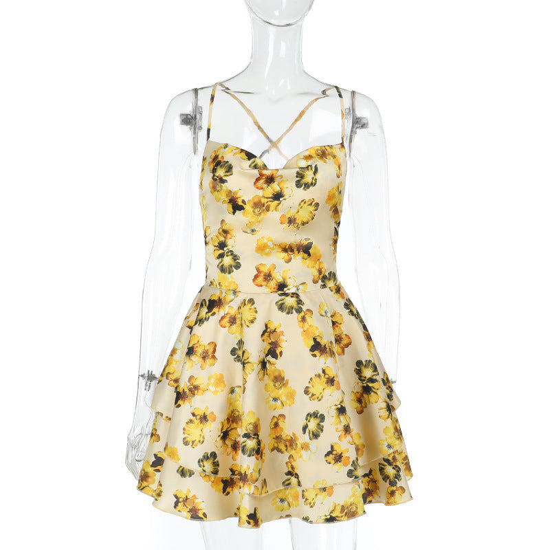 Kvinnors Miniklänning med Justerbara Spaghettiband – Mjukt Tyg och Blommigt Tryck för Vår och Sommar 1