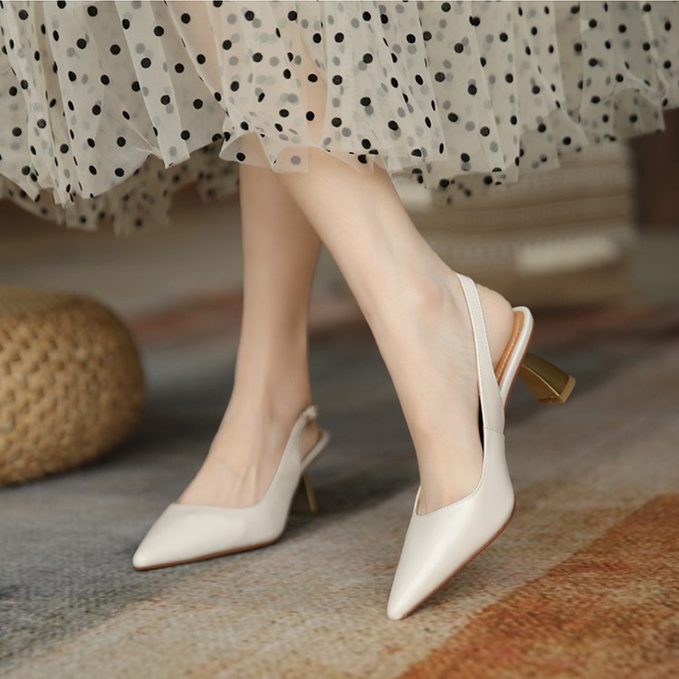 Kvinnors Slingback Pumpar Blockhäl Läder Spetsig Tå 3