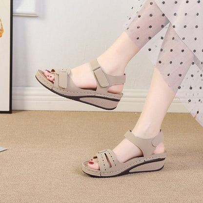 Anatomische Kilsandalen für Frauen mit Justierbaren Riemen und Ergonomischer Fußbett – Synthetik, Komfortabel und Stilvoll 3