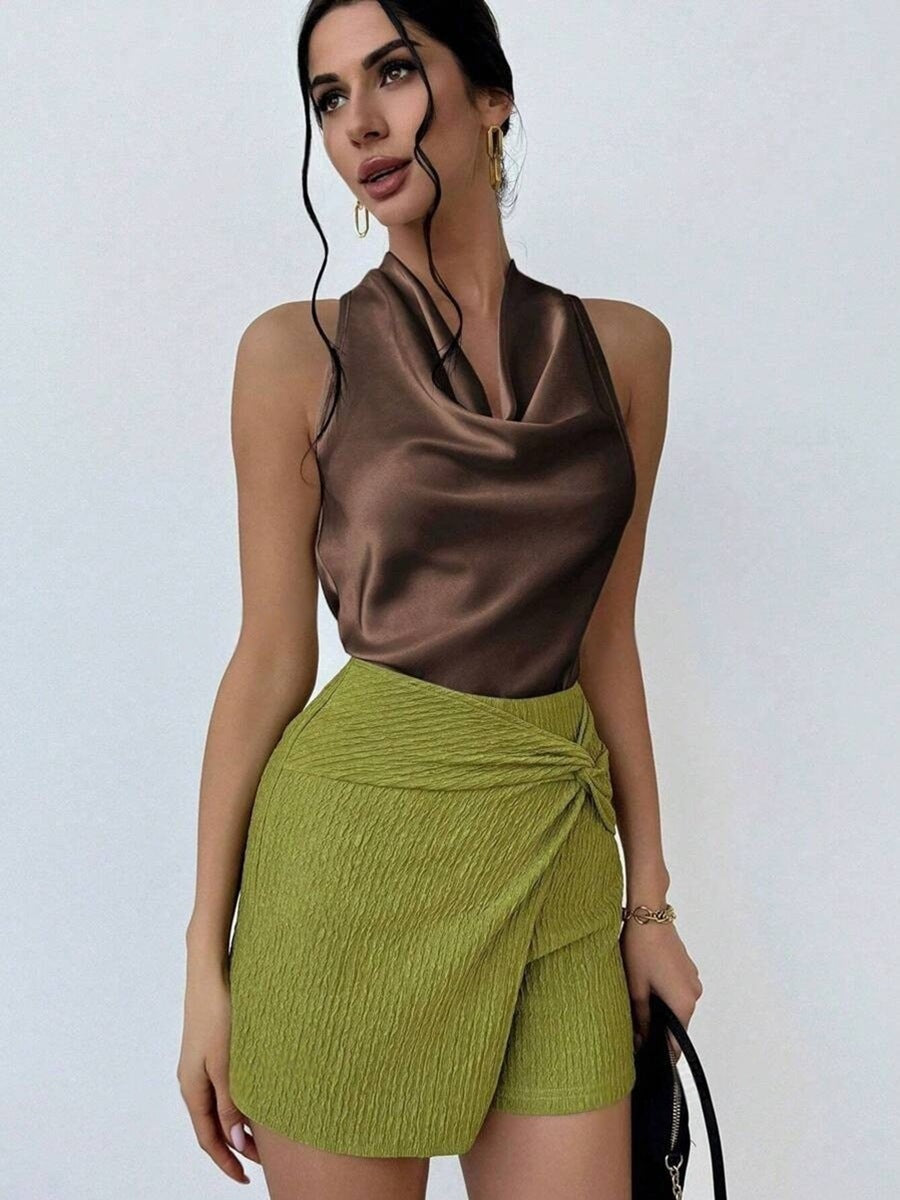 Variant image for Dam Ärmlös Kamisol Halterneck Satin Rynkad-29