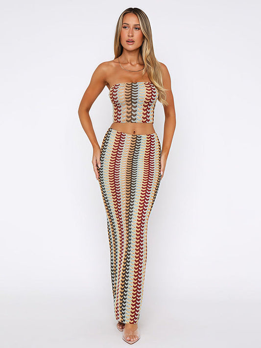 Elegant Co-ord Set för Damer med Figurnära Topp och Lång Kjol i Elastiskt Material – Unikt Mönster, Perfekt för Fest och Avslappnade Tillfällen 1