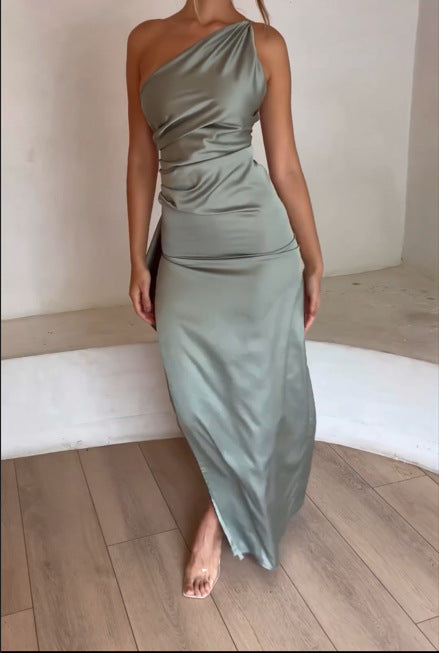 Damklänning Asymmetrisk Midi Satin Ärmlös-1