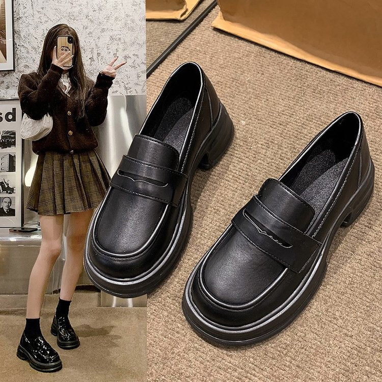 Kvinnors Slip-On Loafers i Lätt Material med Vadderad Innersula – Elegant Modern Design, Normal Passform 2