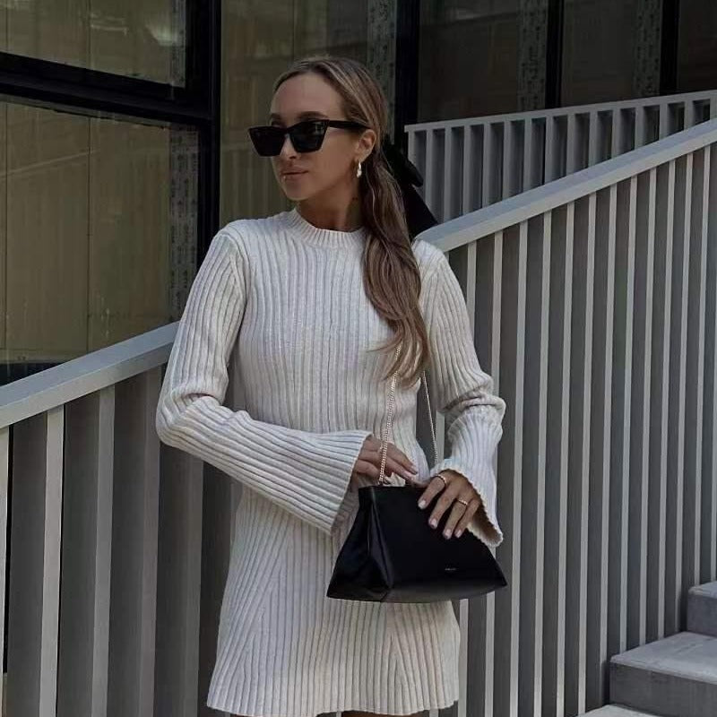 Fina Dam Klänningar Monokrom Retro Stil PVC Midirock med Tre-Kvarts Ärmar-2