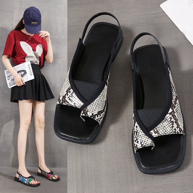 Kvinnors Slingback Sandaler i Ormhud och Leopardmönster – Justerbar Rem och Vadderad Innersula för Komfort 8