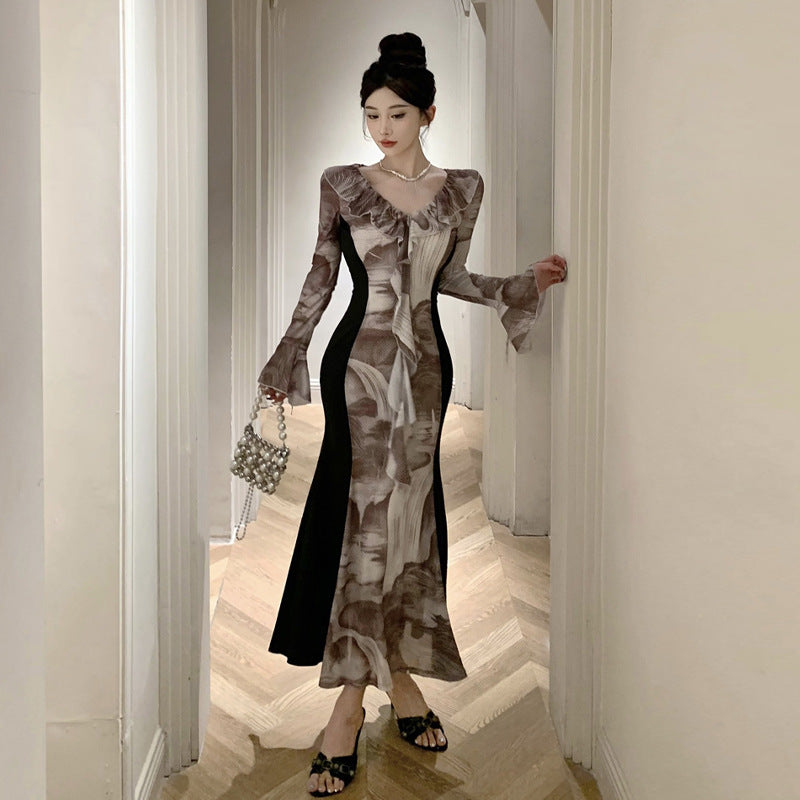 Variant image for Fina Dam Klänningar V-Hals Lång Ärmar Mesh Ruffled Hem Elegant-1