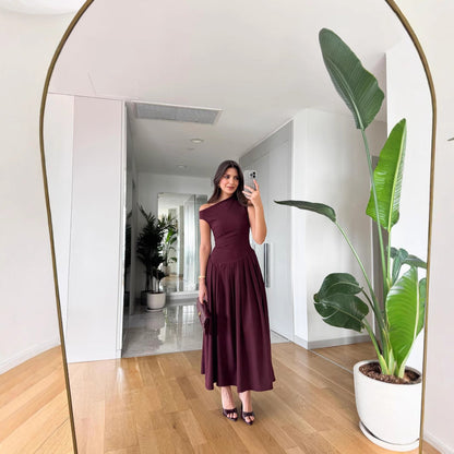 Fina Dam Klänningar Veckad Asymmetrisk Maxi Klänning i Polyester-3