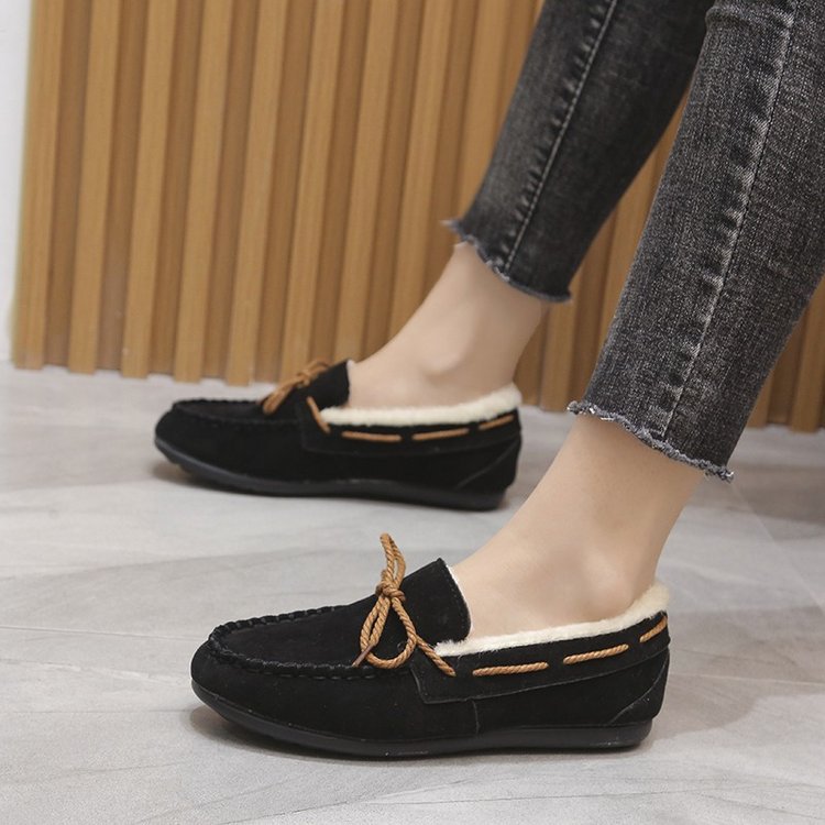 Mjuk Mockasiner för Damer med Varmt Inre Foder och Flexibel Sula – Elegant Design för Hem och Utomhus 3