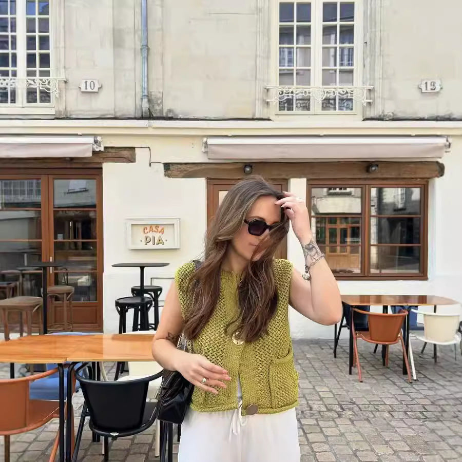 Dam Stickad Väst Elegant Med Dekorativa Knappar och Fickor 3