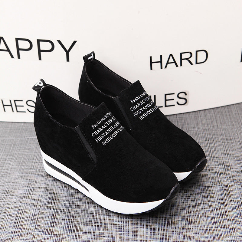 Kvinnliga Kilsneakers Slip-On Mocka med Kilklack-5