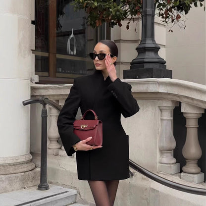 Asymmetrisk Blazerklänning för Kvinnor i Högkvalitativt Tyg – Elegant och Mångsidig för Arbete och Kvällsevenemang 5