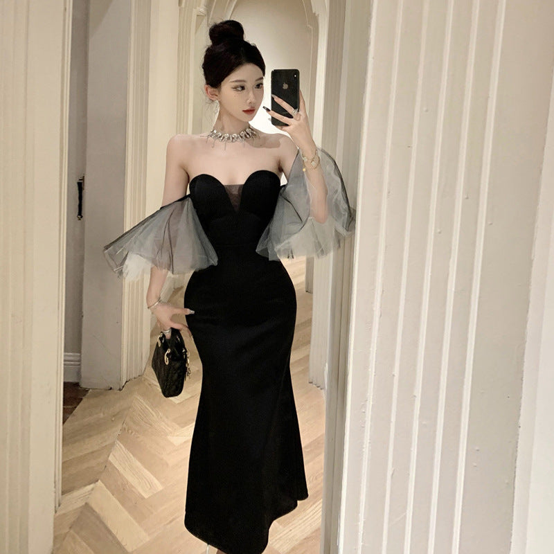 Variant image for Dam Klänning Axelbandslös Fishtail Maxilängd med Fladderärmar i Polyester-1