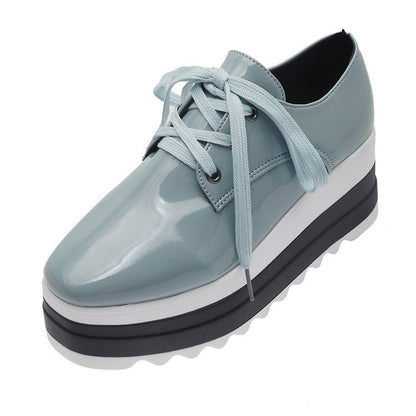 Kvinnor Platå Sneakers Trendig Syntetmaterial med Bekväm Sula 6