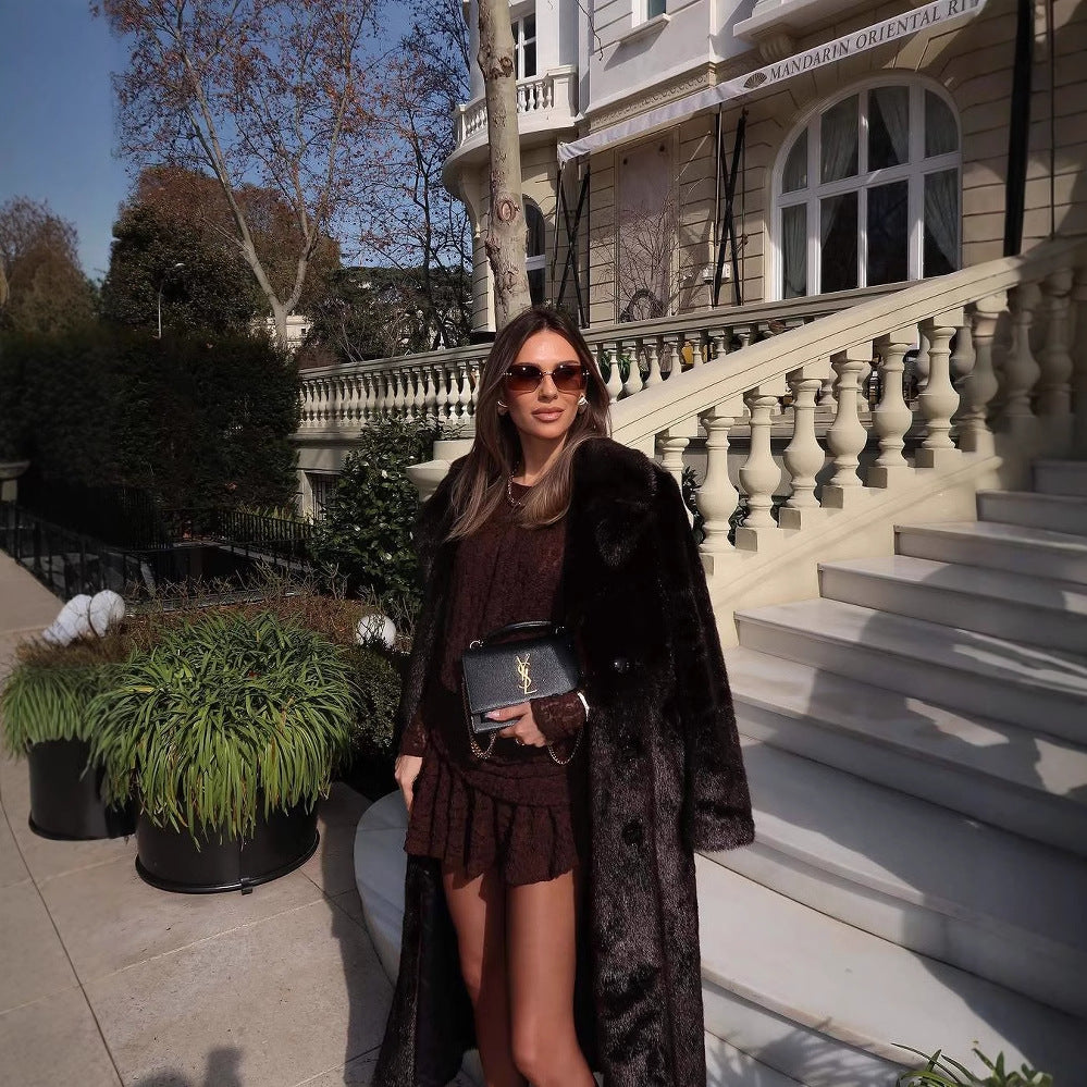 Kvinnors Miniklänning med Ruffle Design – Andningsbart Tyg, Skräddarsydd Silhuett, Flera Färger, Maskintvättbar 3