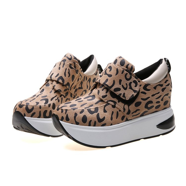 Kvinnors Sneakers med Stegdämpning och Kardborrstängning – Andningsbart Tyg i Leopardmönster, Stl 36-41 2