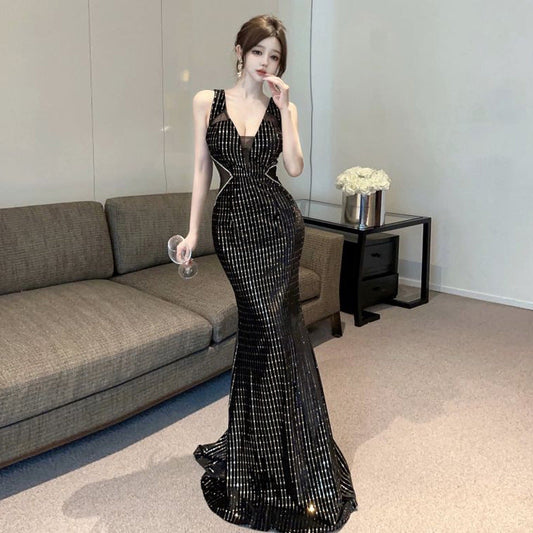 Kvinnor Lång Klänning Djupt Klippt V-Hals Högkvalitativt Tyg-1