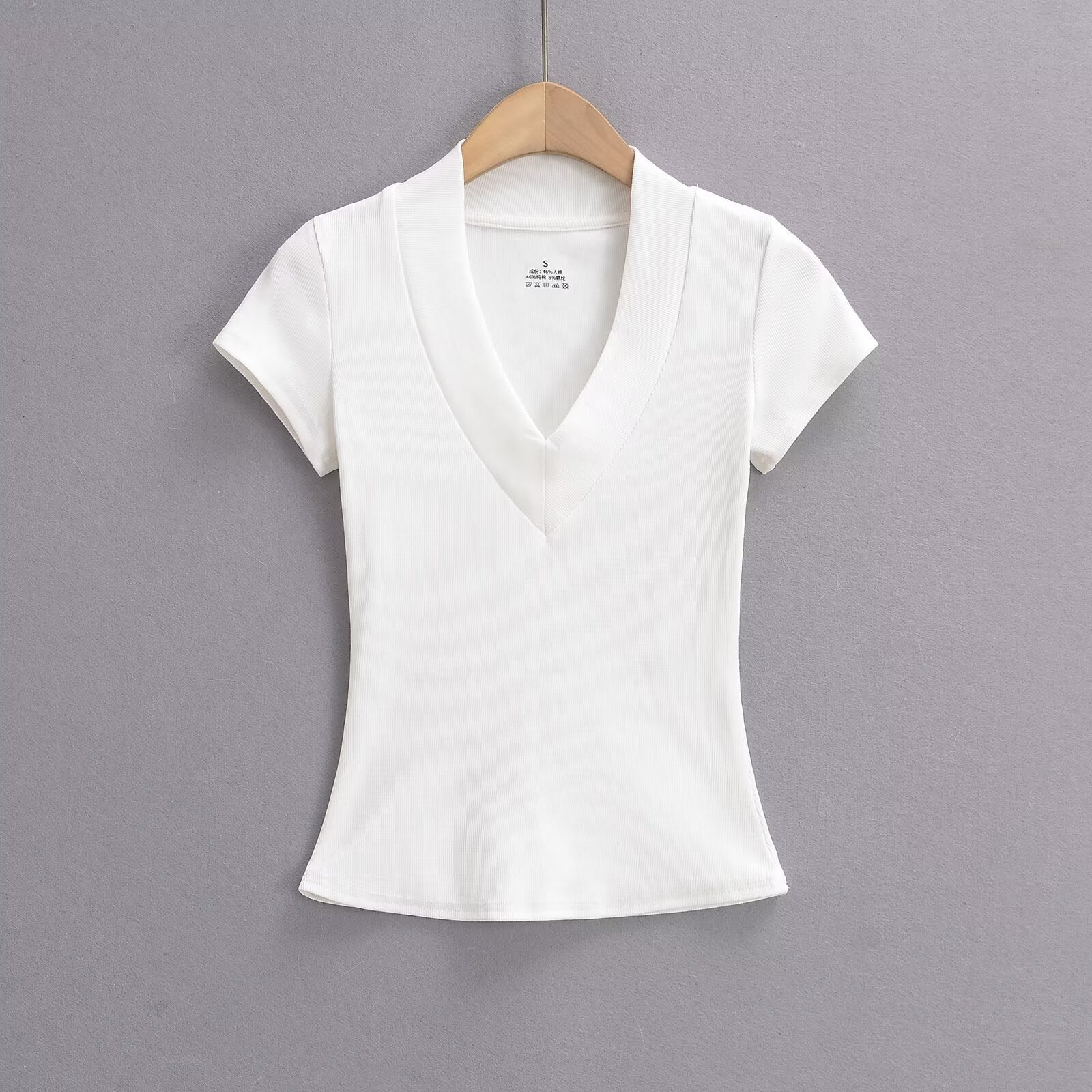 V-ringad Ribbad Topp för Dam i Bomullsmix – Perfekt Festtoppar och Vardagstopp 8