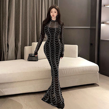 Kvinnors Bodycon Klänning med Stand-krage och Rhinestone Mesh-3