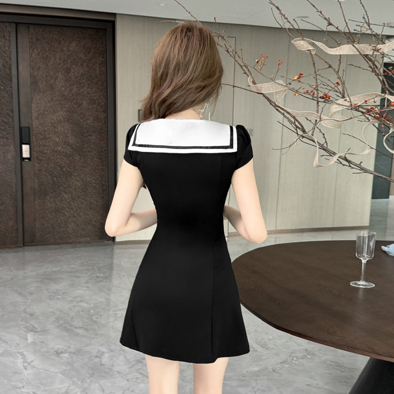 Damklänning A-linjeformad med V-ringning i Polyester-4