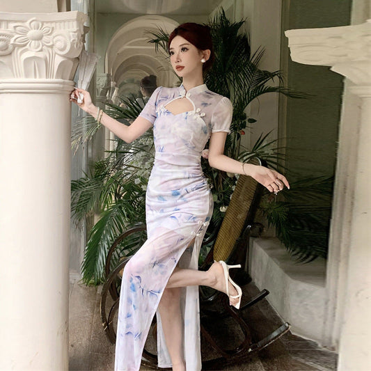 Elegant Cheongsam Klänning med Ihålig Midja och Sidospalt – Lång Klänning i Polyester och Spandex för Kvinnor 1