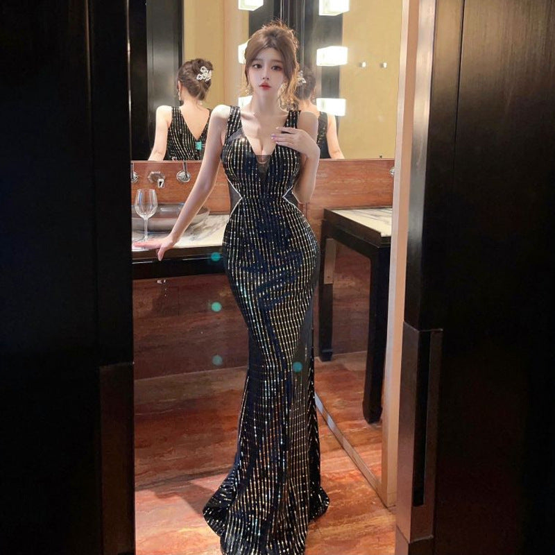 Kvinnor Lång Klänning Djupt Klippt V-Hals Högkvalitativt Tyg-3