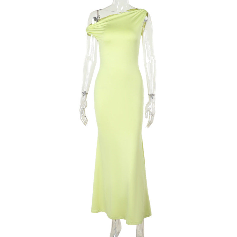 Axelfri Klänning för Kvinnor i Elastiskt Tyg - Figurbetonad Design för Bröllop och Cocktailfester 8