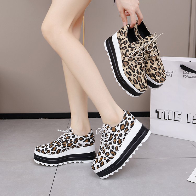Kvinnors Platå Sneakers Leopardmönster Andningsbart Material-3