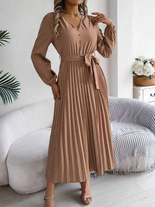 A-linjeformad Veckad Dam Klänning med Långa Ärmar i 100% Polyester – Elegant och Mångsidig Klänning för Fest och Vardag 1