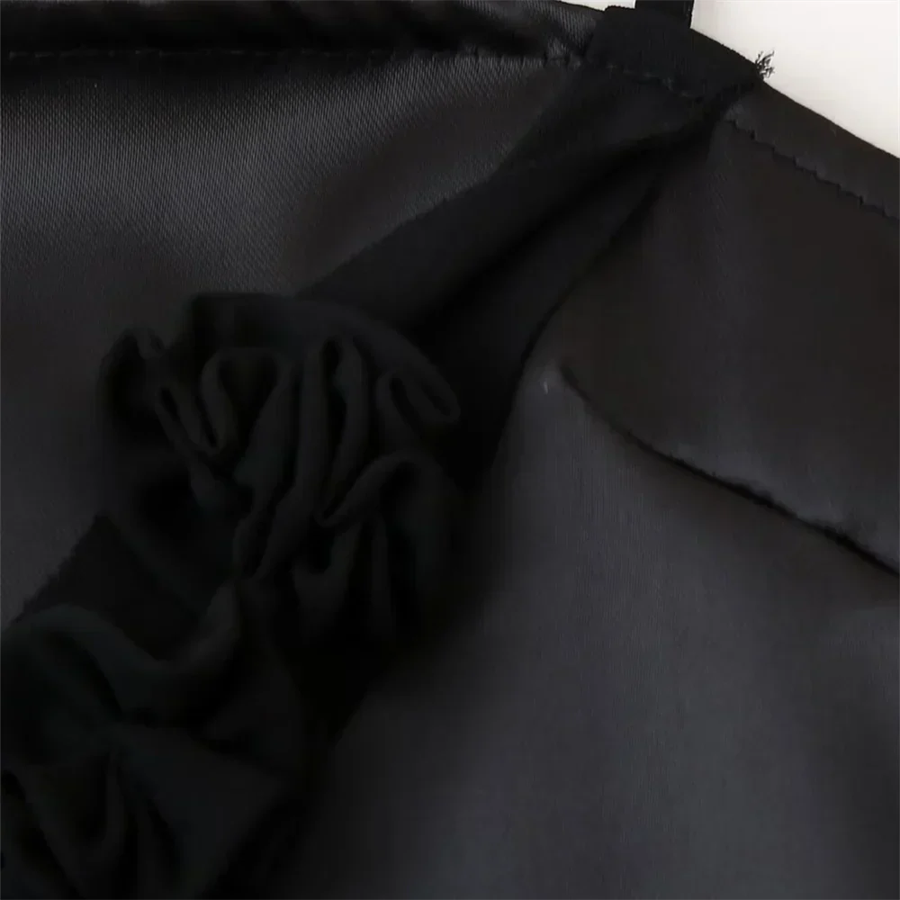 Damblus i Silkeslen Material – Elegant Sidenblus för Vardag och Fest, Normal Passform, Flera Storlekar 5