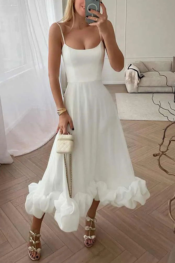 Dam Midiklänning Stropplös med Ruffles i Luftigt Material-3