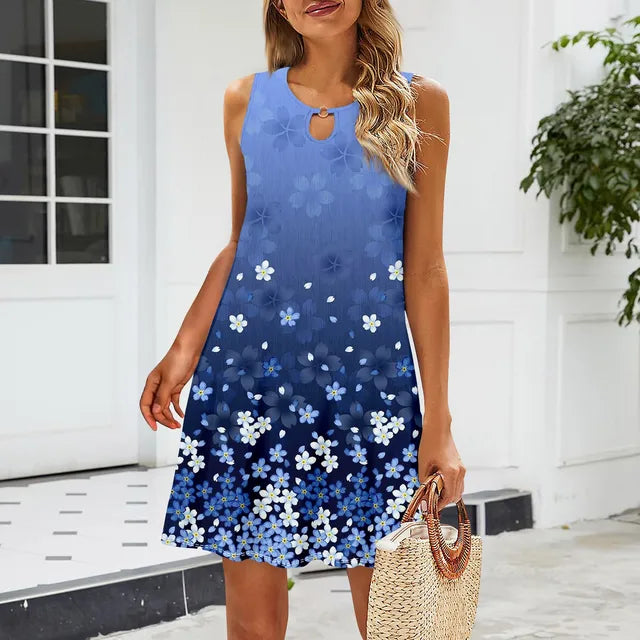 Variant image for Fina Dam Klänningar Luftig Design i Ädla Material-40