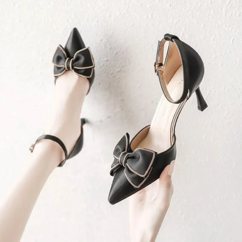 Dam Pumpskor T-sträng Spetsig Tå PU-material-4