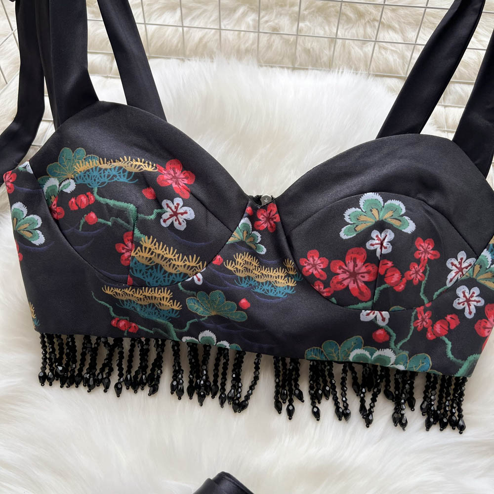 Blommigt Broderi Kvinna Kort Set i Mjuk Spandex – Topp och Minikjol för Sommarfester och Avslappnade Dagar 4