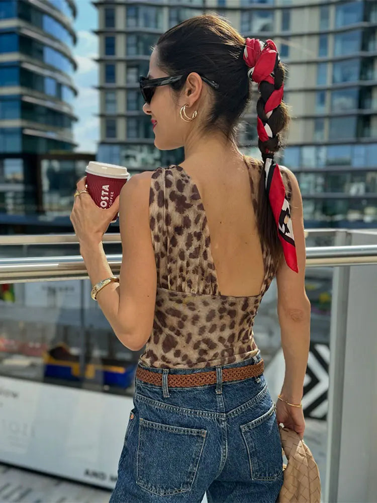 Kvinnors Topp Ärmlös Modern Lätt Material-4