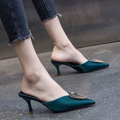 Variant image for Dam Pumpar Spetsig Tå Silke Slip-On Medium Klack-9