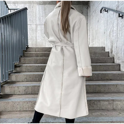 Damjacka med Vändkrage och Fickor i Polyester 6