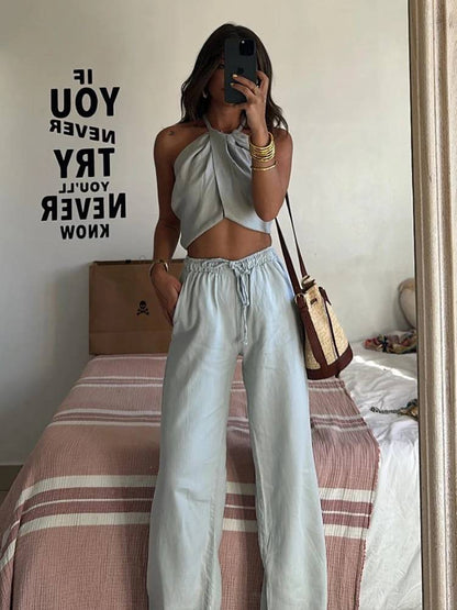 Monokrom Linnedräkt för Damer – Elegant Byxuppsättning med Reflekterande Detaljer och Elastisk Passform 5