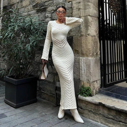 Långärmad Ribbad Damklänning i Tidlös Stil – Knälång Polyesterklänning för Vardag och Fest 11