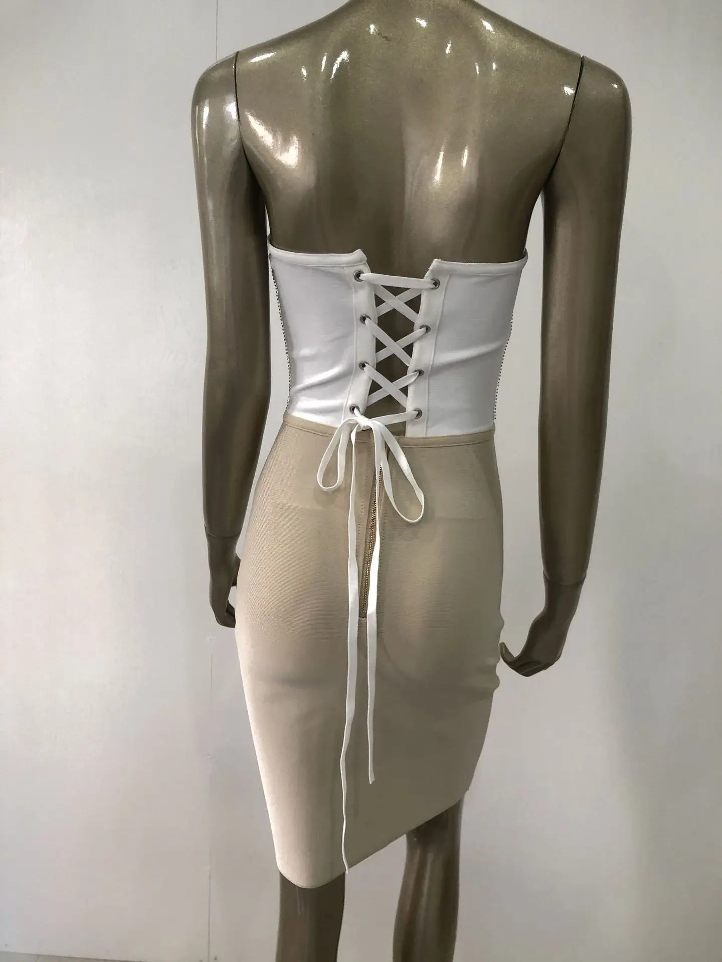 Kvinna Mini Klänning Slim Fit Nylon Spandex Med Strassdetaljer-6