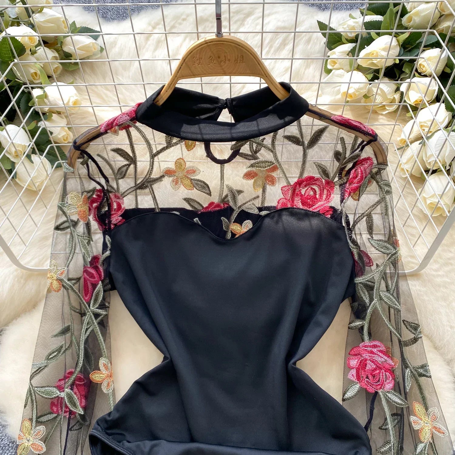 Dam Bodysuit Med Broderi Och Lappmönster Polyester-3