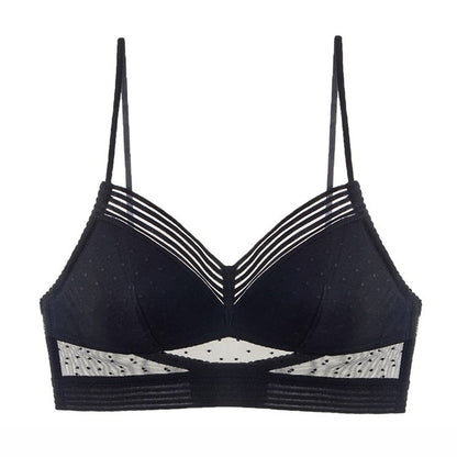 Damen BH UltraComfort mit Lågryggstil und Polka-Dot Mesh – Leicht und Atmungsaktiv für Sommeroutfits 1