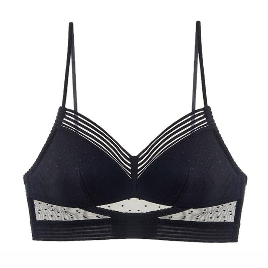Damen BH UltraComfort mit Lågryggstil und Polka-Dot Mesh – Leicht und Atmungsaktiv für Sommeroutfits 1