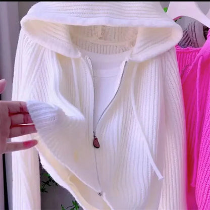 Dam Kofta med Huva och Modern Blixtlåsdesign i Mjuk Stickad Fiber 4